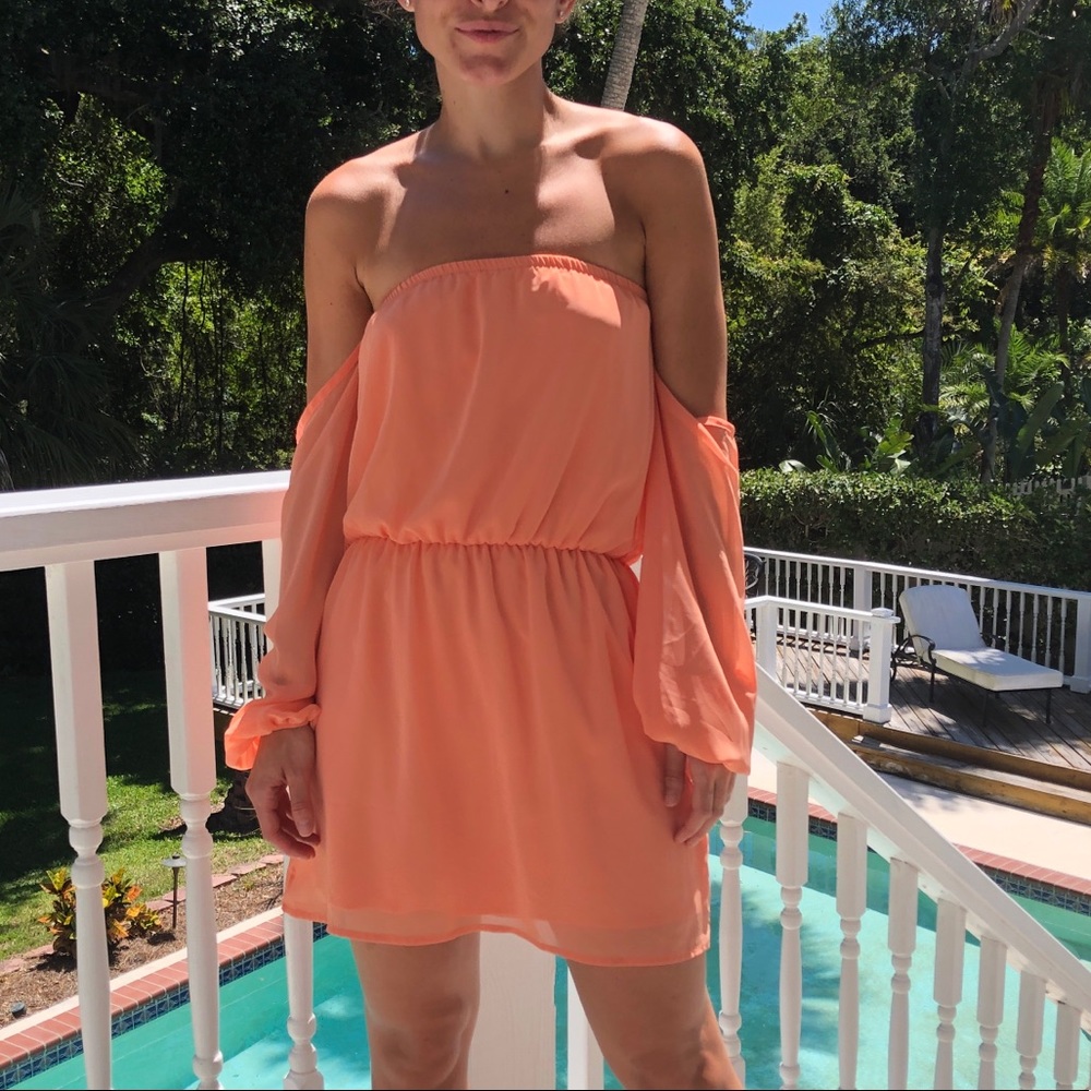 Tobi Off Shoulder Orange Dress Size XS